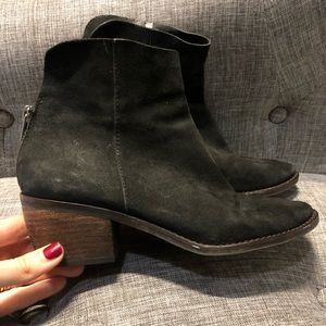 Lucky Brand Suede Leather Ankle Boots size 7